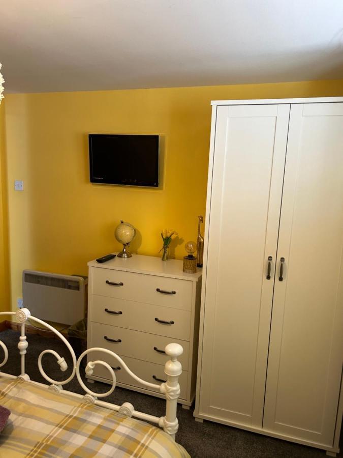 Saint Blue Apartment Tain Esterno foto