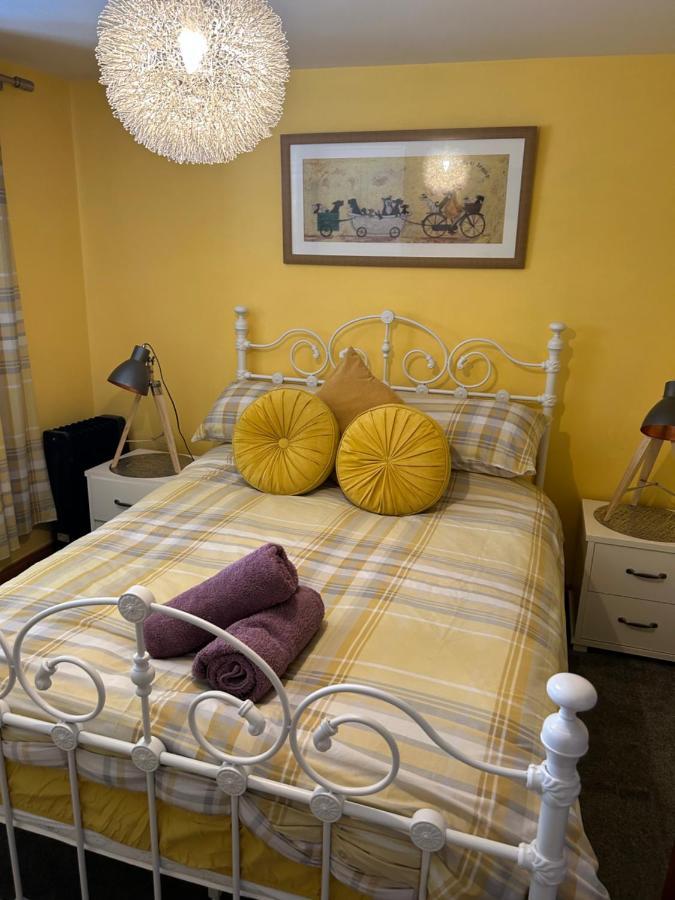 Saint Blue Apartment Tain Esterno foto
